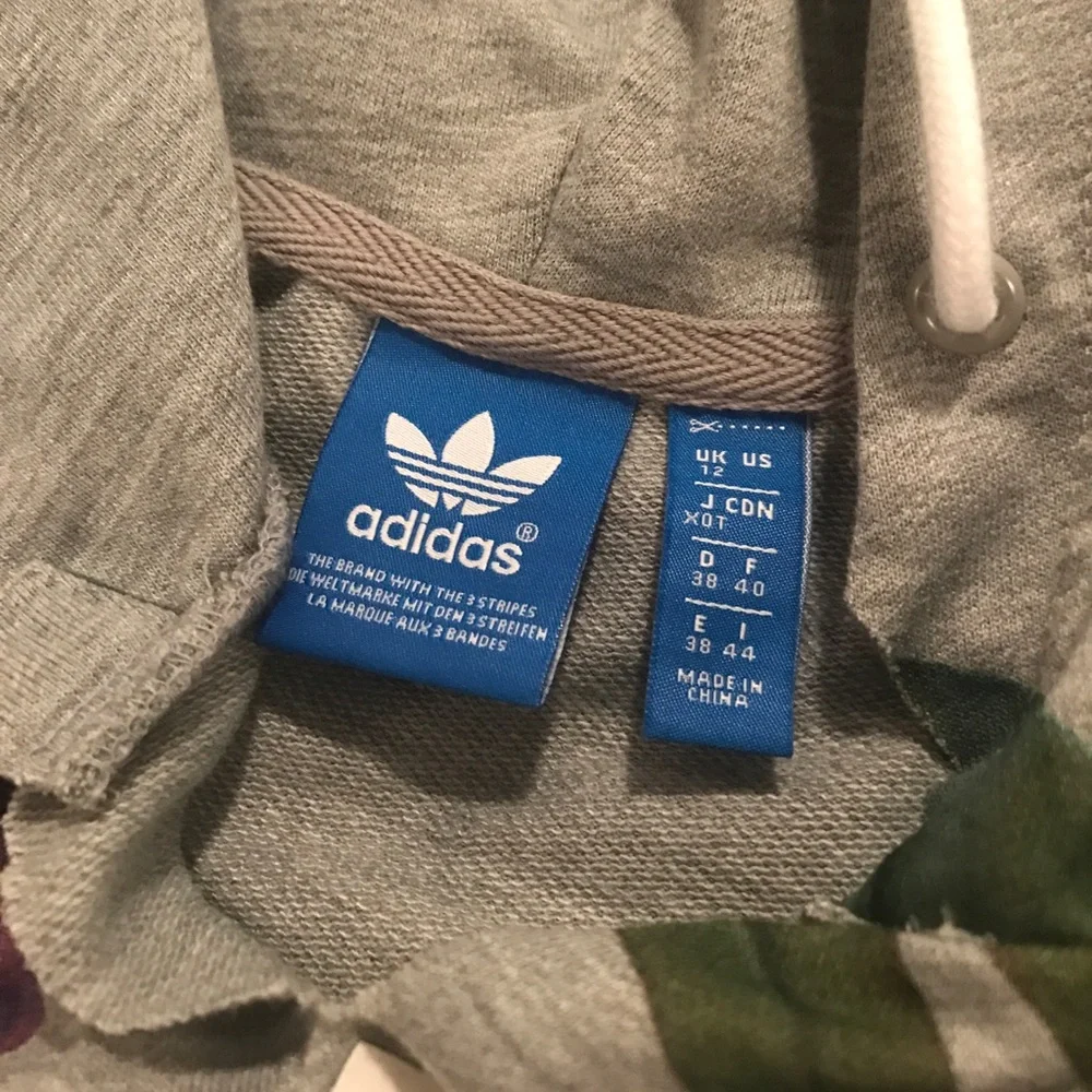 Adidas Originals Floral Sweatshirt Sz 12 - Picture 2 of 3